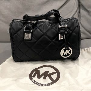 Michael Kors Purse Quilted Lamb Fulton - Black